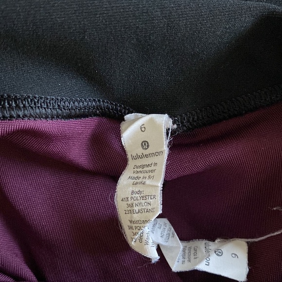 Lululemon full length leggings. EXCELLENT condition. Minimally used. Black/pink - Picture 8 of 8